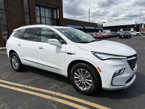 Certified 2024 Buick Enclave Essence w/ Trailering Package, 5000 lbs. AWD/4WD image 1
