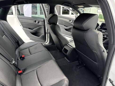 Used 2020 Honda Accord Sport image 33