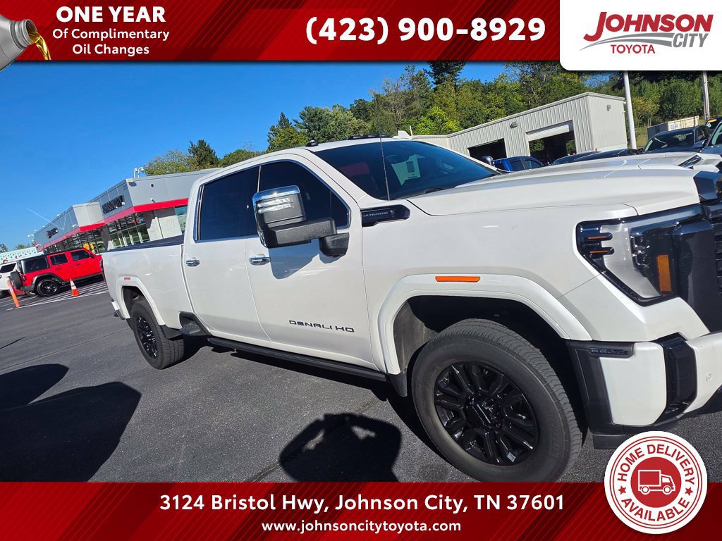Used 2024 GMC Sierra 3500 Denali Ultimate AWD/4WD image 1