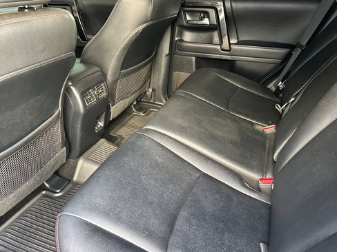 Used 2022 Toyota 4Runner TRD Off-Road Premium image 14