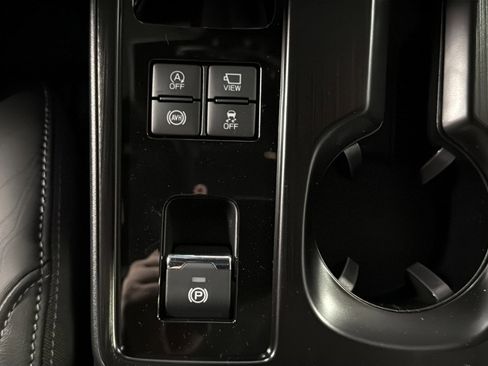 New 2026 Subaru Outback Touring XT image 34