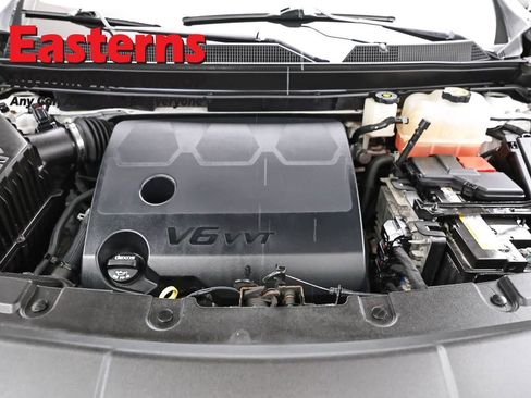 Used 2021 Chevrolet Traverse LS AWD/4WD image 7