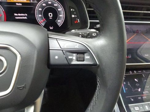 Used 2023 Audi Q7 3.0T Premium Plus image 26