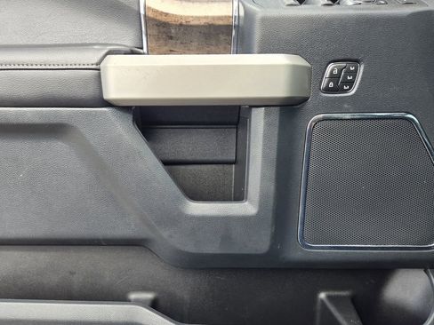 Used 2022 Ford F350 Lariat w/ Lariat Ultimate Package image 22