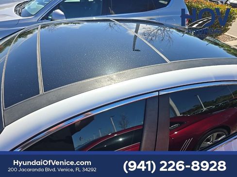 Used 2022 Hyundai Sonata Limited w/ Cargo Package image 8