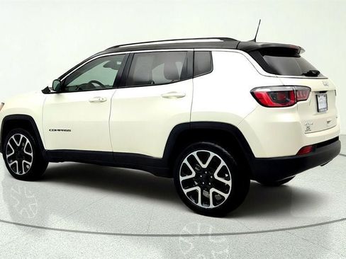 Used 2018 Jeep Compass Limited w/ Navigation Group AWD/4WD image 7