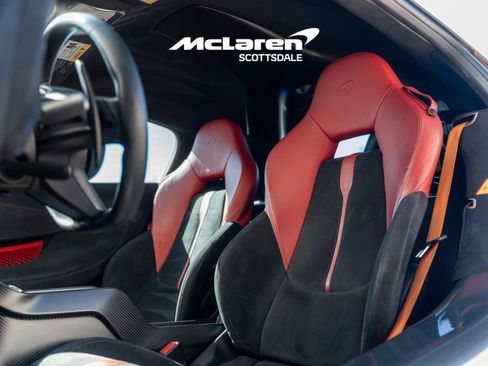 Used 2020 McLaren 620R image 41