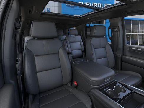 New 2026 Chevrolet Tahoe RST AWD/4WD image 16