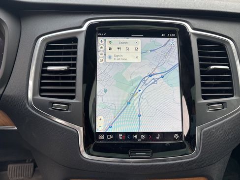 Certified 2023 Volvo XC90 B6 Core w/ Climate Package image 22