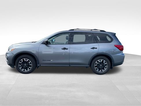 Used 2019 Nissan Pathfinder SL image 9