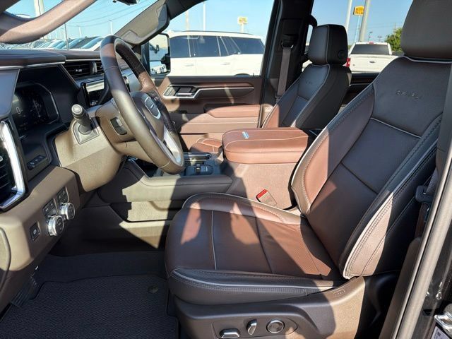 Used 2026 GMC Sierra 2500 Denali w/ Technology Package AWD/4WD image 20