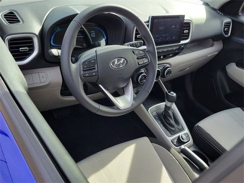 New 2026 Hyundai Venue SEL image 3
