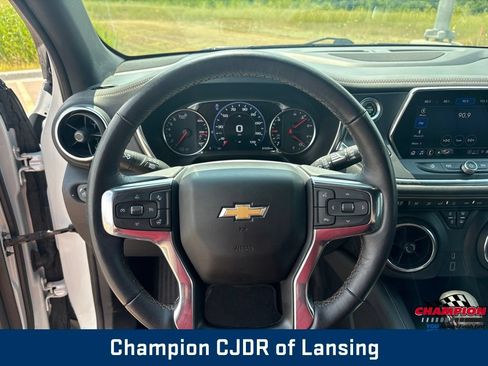 Used 2022 Chevrolet Blazer Premier AWD/4WD image 21