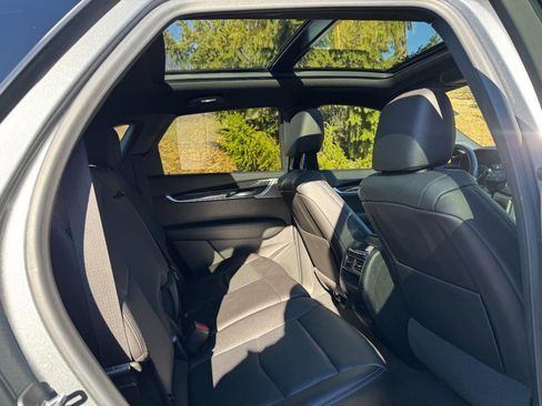Used 2021 Cadillac XT5 Premium Luxury w/ LPO, Floor Liner Package FWD image 10