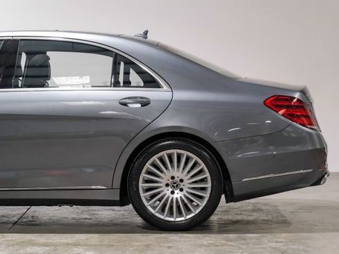 Used 2018 Mercedes-Benz S 560 4MATIC Sedan image 22