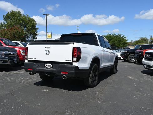 Used 2023 Honda Ridgeline Black Edition image 5
