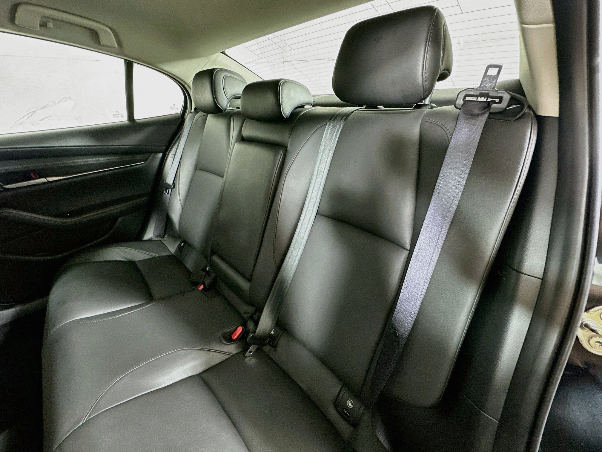 Used 2024 MAZDA MAZDA3 s FWD image 23