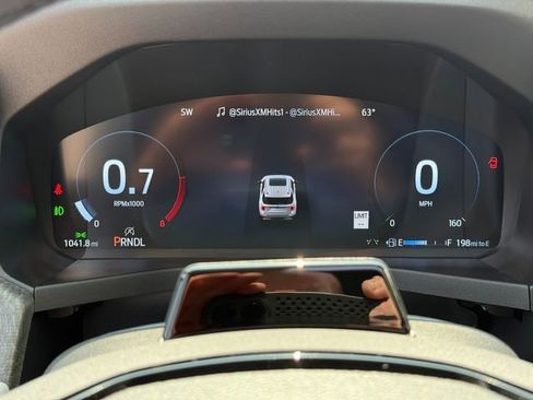 Used 2025 Ford Explorer Platinum w/ Ultimate Package image 46