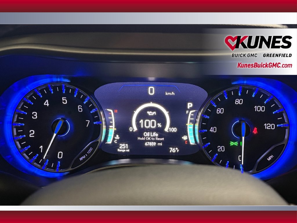 Used 2025 Chrysler Pacifica Select FWD image 14