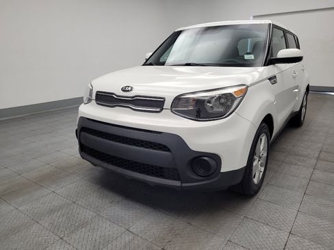 Used 2017 Kia Soul FWD image 15