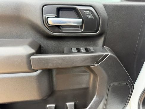 Used 2023 Chevrolet Silverado 2500 W/T AWD/4WD image 12