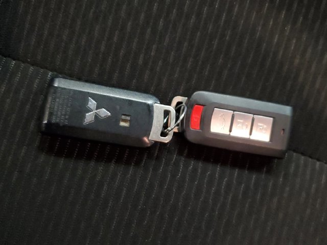 Used 2017 Mitsubishi Lancer SE AWD/4WD image 30