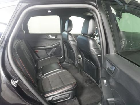 Certified 2025 Ford Escape ST-Line FWD image 27
