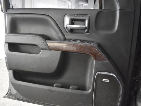 Used 2015 GMC Sierra 1500 SLT w/ SLT Crew Cab Value Package AWD/4WD image 25