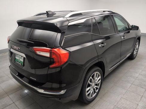Used 2022 GMC Terrain Denali w/ Denali Premium Package AWD/4WD image 10