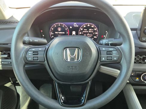 Used 2025 Honda Accord SE image 21