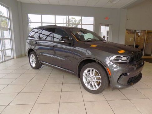 Used 2024 Dodge Durango GT image 42
