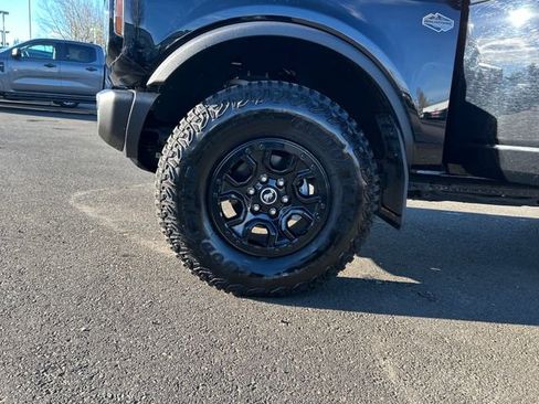 Certified 2023 Ford Bronco Wildtrak image 25