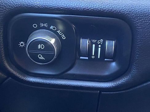 Used 2021 RAM 2500 Laramie image 23