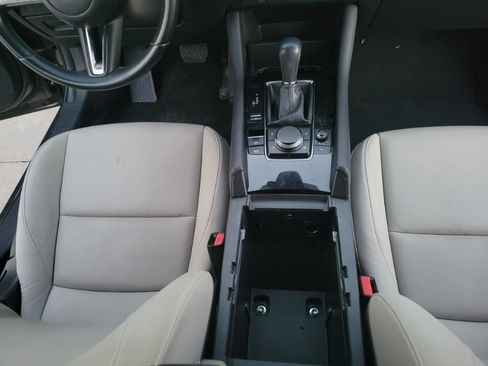 Used 2019 MAZDA MAZDA3 Hatchback image 22