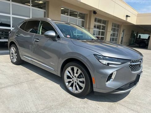 Used 2022 Buick Envision Avenir w/ Technology Package II AWD/4WD image 2