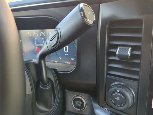 New 2026 Ford F350 Platinum w/ FX4 Off-Road Package image 60