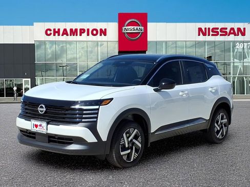 New 2026 Nissan Kicks SV FWD image 3