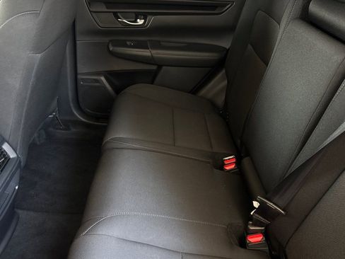 Used 2024 Honda CR-V LX image 12