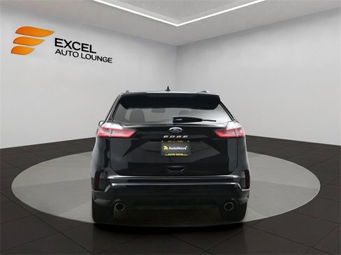 Used 2021 Ford Edge ST-Line image 4