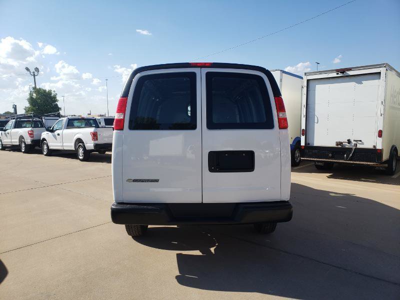 Used 2019 Chevrolet Express 2500 RWD image 8