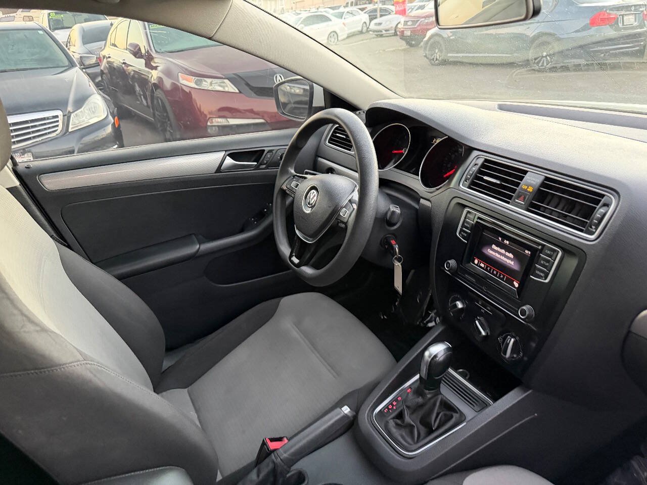 Used 2018 Volkswagen Jetta S FWD image 16
