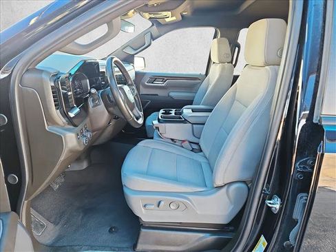 Used 2025 Chevrolet Silverado 1500 LT image 15