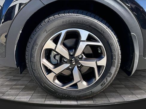 Used 2020 Kia Sportage LX image 22