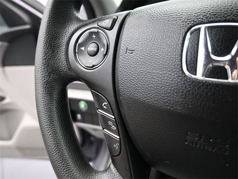 Used 2014 Honda Accord LX image 29
