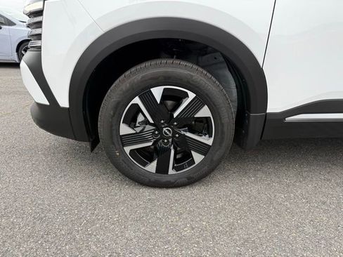New 2026 Nissan Kicks SV w/ Cold Weather Package image 9