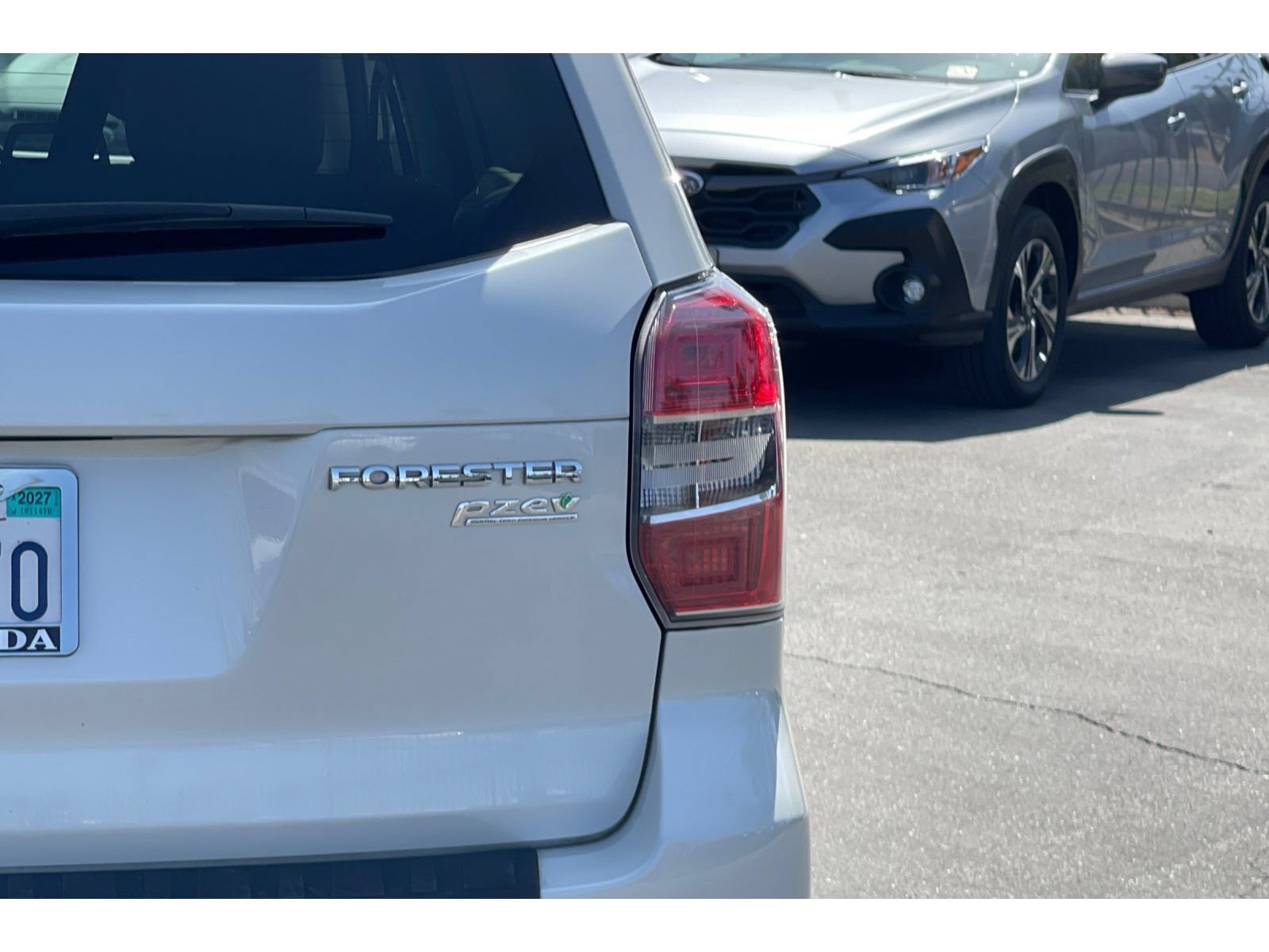 Used 2015 Subaru Forester 2.5i Limited AWD/4WD image 16