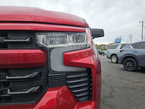 Used 2025 Chevrolet Silverado 1500 RST image 10