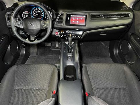 Used 2017 Honda HR-V EX image 34