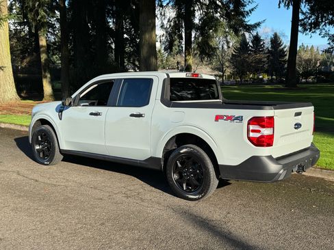 Used 2024 Ford Maverick XLT w/ XLT Luxury Package image 3