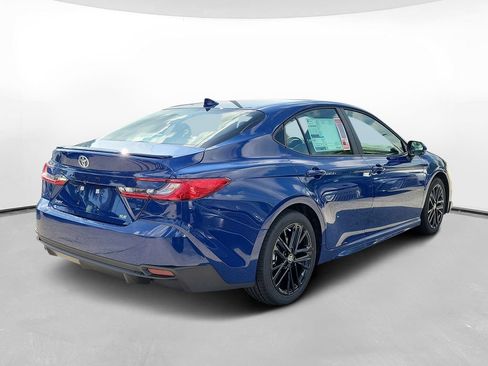 New 2026 Toyota Camry SE w/ Multimedia Upgrade Package FWD image 4